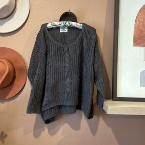 Urban Outfitters grey sweater S